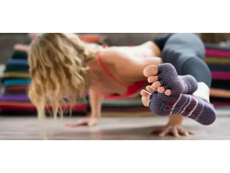 Yoga Toes